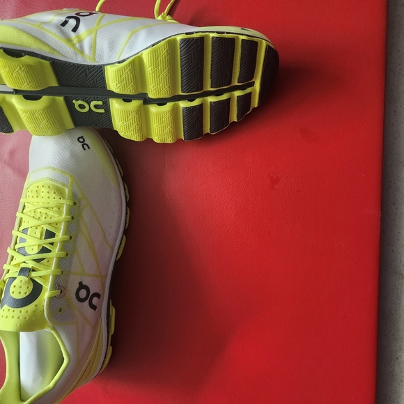 COPY - On cloud shoes for men engineering running 8.5M - Picture 2 of 10